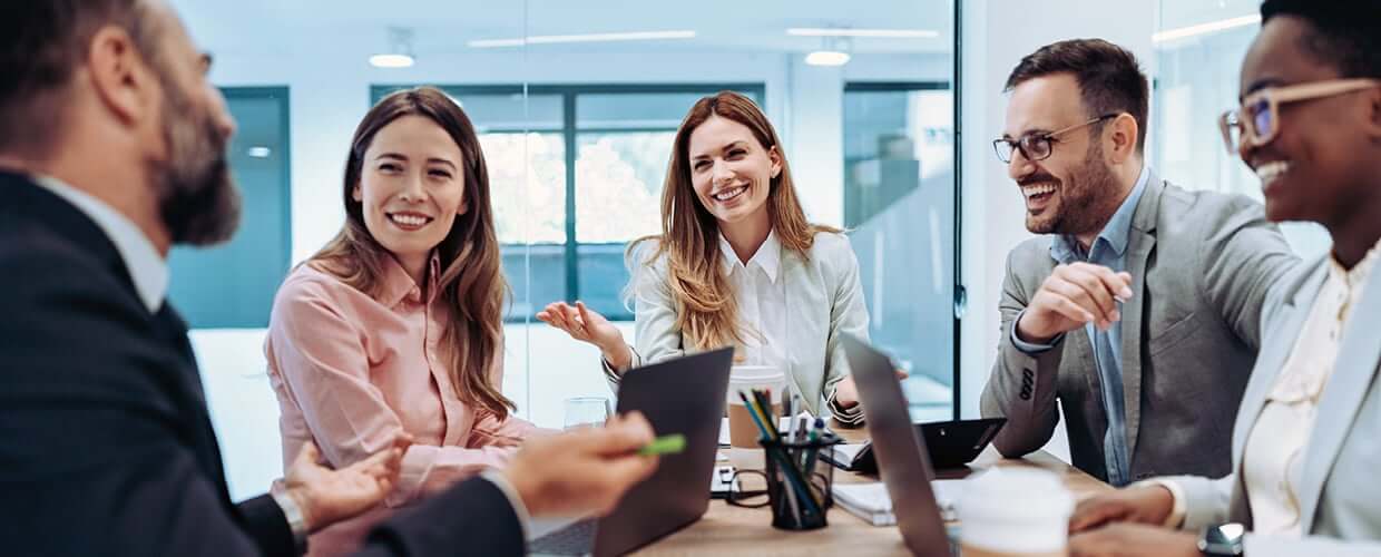 129847-How-Leaders-Inspire-Teams-with-EI-Article-Image-1240x500-F